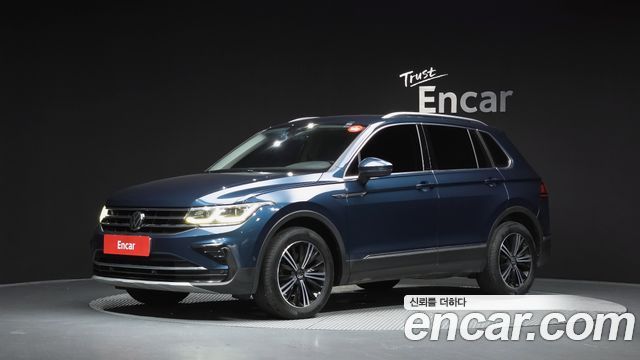 Volkswagen Tiguan 2-го поколения 2.0 TDI Premium - фото 0