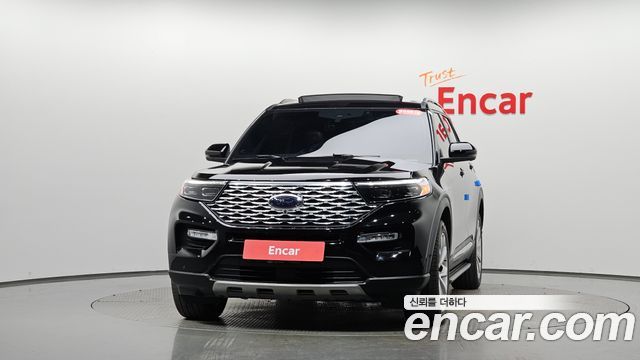 Ford Explorer 6-го поколения 3.0 Platinum 4WD - фото 2
