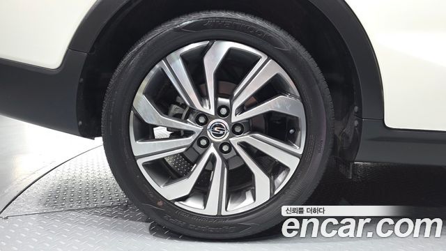 SsangYong Tivoli 1.5 A3 2WD - фото 4