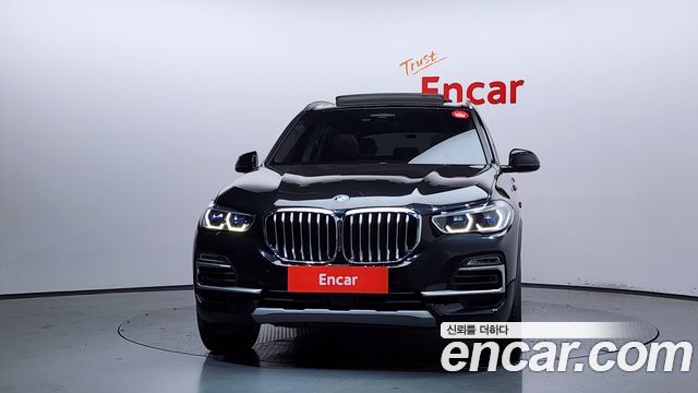 BMW X5 G05 xDrive 45e xLine - фото 2