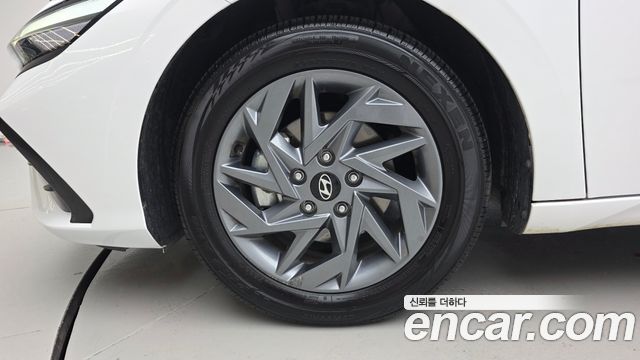 Hyundai Avante Новый CN7 1.6 Modern - фото 4