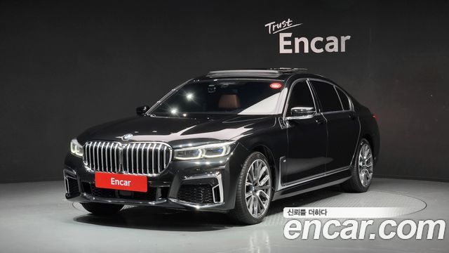 BMW 7-Series G11 730Ld xDrive M Sport - фото 0