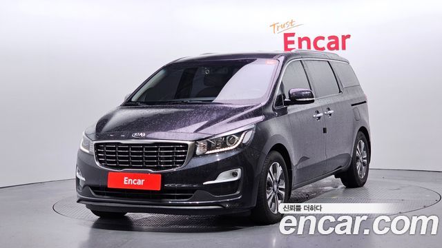 Kia Carnival Новый 11-Seater Prestige - фото 0