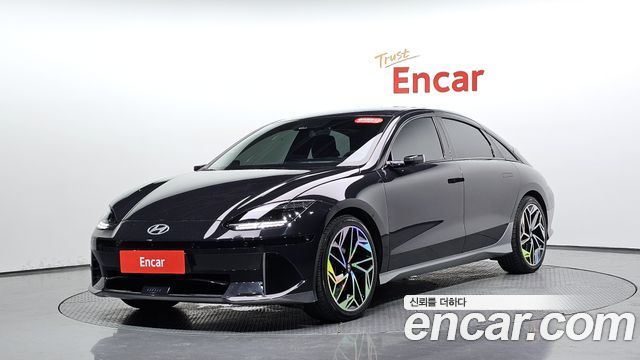 Hyundai Ioniq6 Long Range AWD Prestige - фото 0