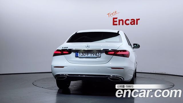 Mercedes-Benz E-Class W213 E250 Exclusive - фото 3