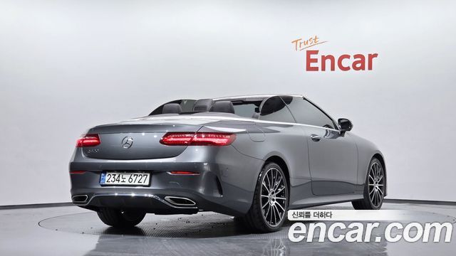 Mercedes-Benz E-Class W213 E400 Cabriolet - фото 0