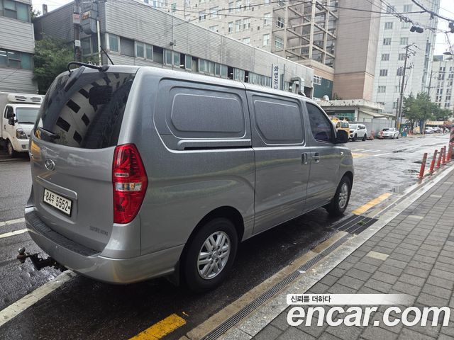 Hyundai Starex Новый Van 3-Seater LPi Smart - фото 1