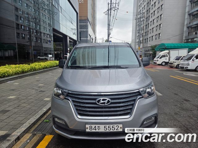 Hyundai Starex Новый Van 3-Seater LPi Smart - фото 2