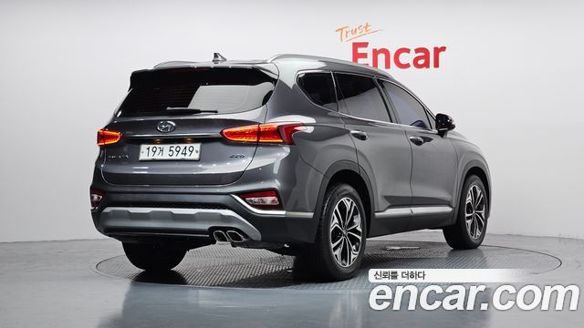 Hyundai Santafe TM Diesel 2.2 2WD Prestige - фото 1