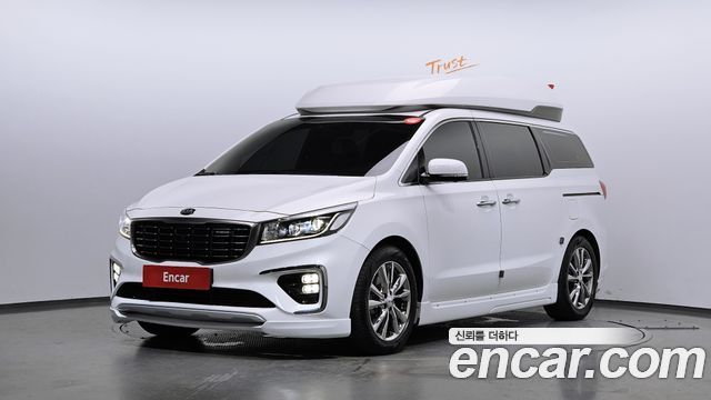 Kia Carnival Новый 9-Seater Hi-Limousine Noblesse Special - фото 0