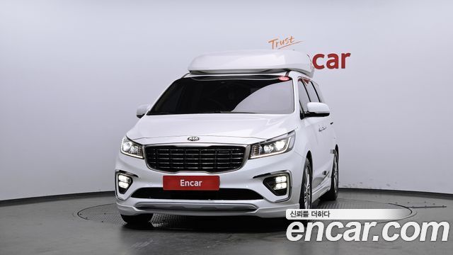Kia Carnival Новый 9-Seater Hi-Limousine Noblesse Special - фото 2