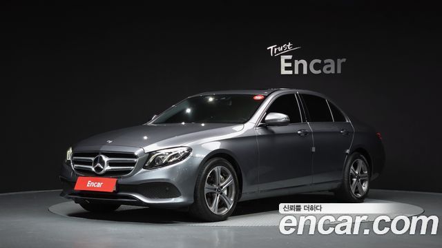 Mercedes-Benz E-Class W213 E300 4MATIC Avnatgarde - фото 0