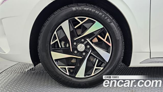 Hyundai Grandeur Новый IG, гибрид Exclusive - фото 4