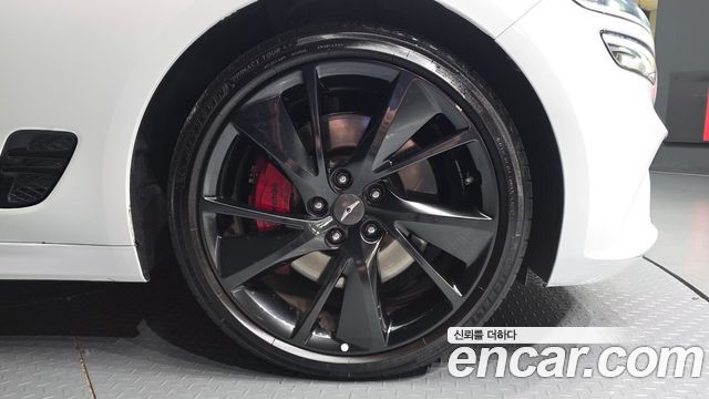 Genesis G70 Новый Gasoline 2.0T 2WD - фото 4