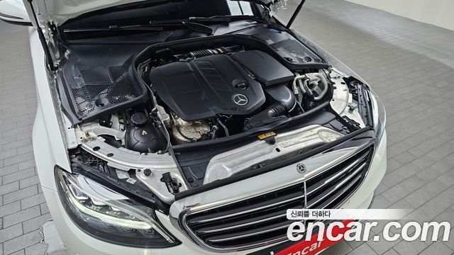 Mercedes-Benz C-Class W205 C220 d 4MATIC Exclusive - фото 4