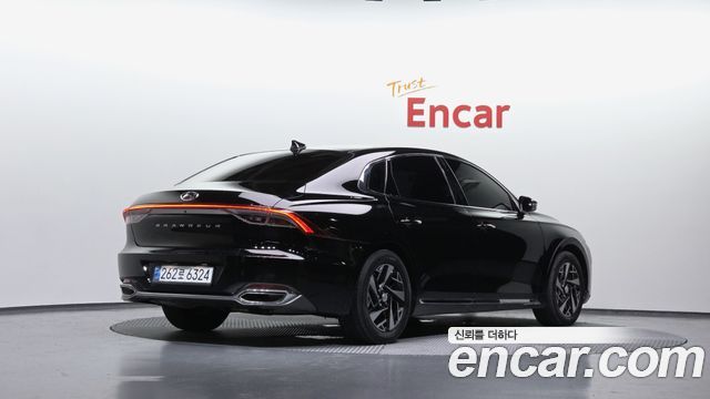Hyundai Grandeur Новый IG, гибрид Premium Choice - фото 1