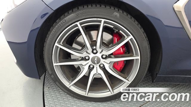 Genesis G70 2.0T Sport Package - фото 4