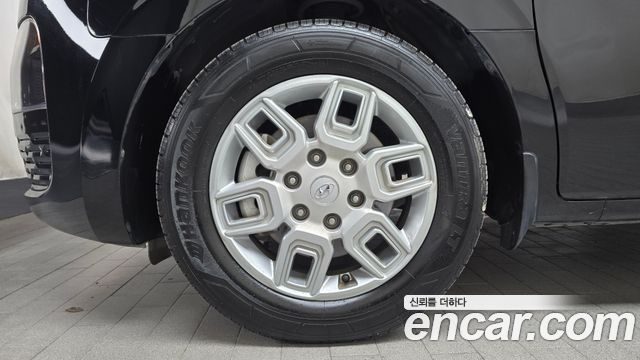 Hyundai Staria Cargo 5-Seater Modern - фото 3