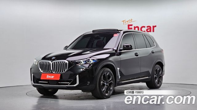 BMW X5 G05 xDrive 40i xLine - фото 0