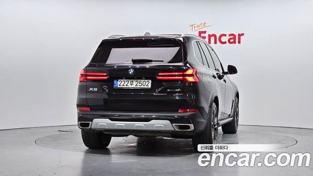 BMW X5 G05 xDrive 40i xLine - фото 3