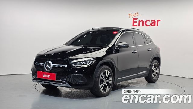 Mercedes-Benz GLA-Class H247 GLA220 - фото 0
