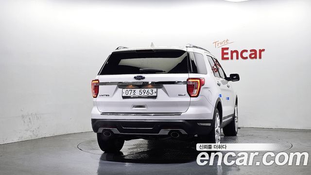 Ford Explorer 2.3 Limited 4WD 5th - фото 3