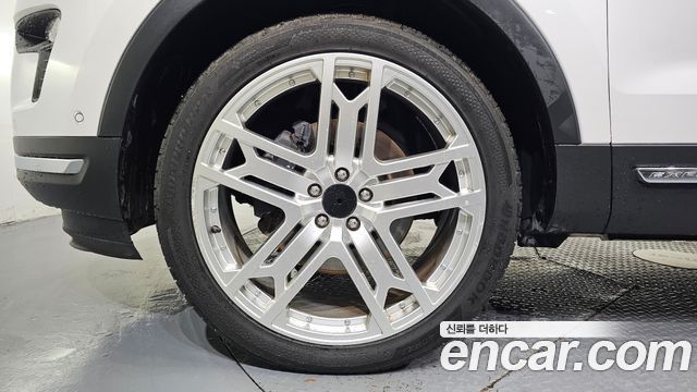 Ford Explorer 2.3 Limited 4WD 5th - фото 4