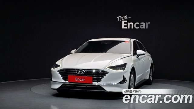 Hyundai Sonata DN8 2.0 Premium - фото 2