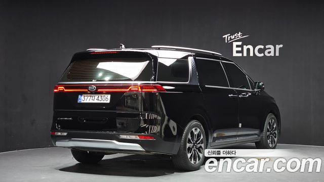 Kia Carnival 4-го поколения 9-Seater Noblesse - фото 1