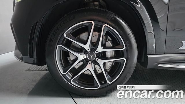 Mercedes-Benz GLE-Class W167 AMG GLE53 4MATIC+ Coupe - фото 4