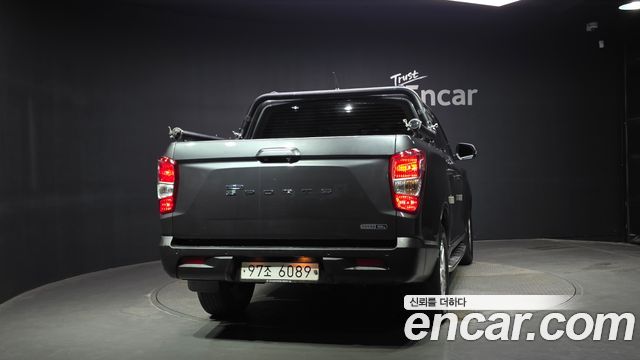 SsangYong Rexton Sports Diesel 2.2 4WD Adventure - фото 3