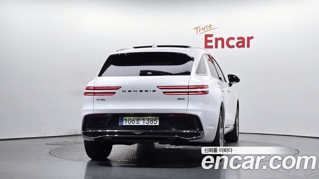 Genesis GV70 2.5T Gasoline AWD - фото 3