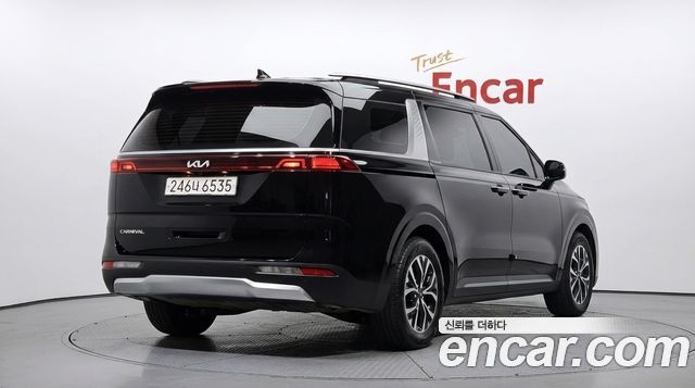 Kia Carnival 4-го поколения 9-Seater Prestige - фото 1