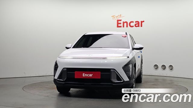 Hyundai Kona SX2, гибрид Modern Plus - фото 2