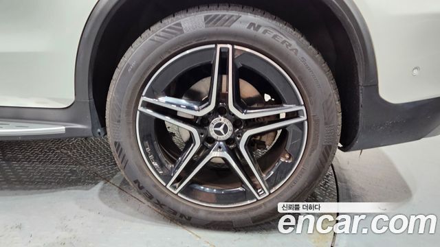 Mercedes-Benz GLC-Class X253 GLC300 4MATIC Premium Coupe - фото 4