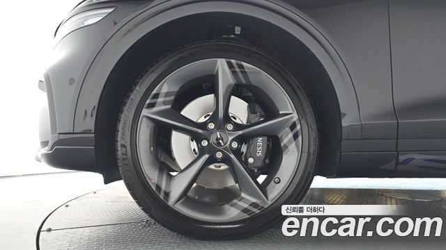 Genesis GV70 2.5T Gasoline AWD - фото 3