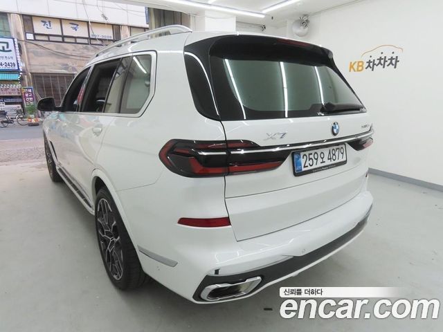 BMW X7 G07 xDrive 40i M Sport 6STR - фото 3