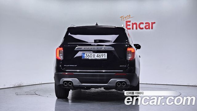 Ford Explorer 6-го поколения 3.0 Platinum 4WD - фото 3