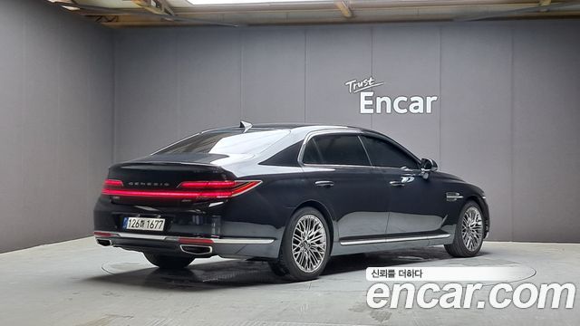 Genesis G90 3.8 AWD Premium Luxury - фото 1