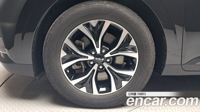 Kia Carnival 4-го поколения 9-Seater Prestige - фото 4