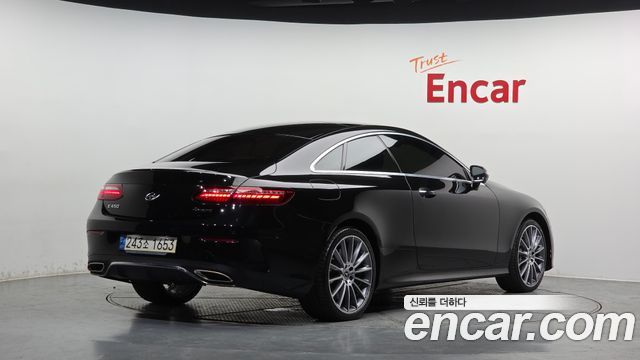 Mercedes-Benz E-Class W213 E450 4MATIC Coupe - фото 1