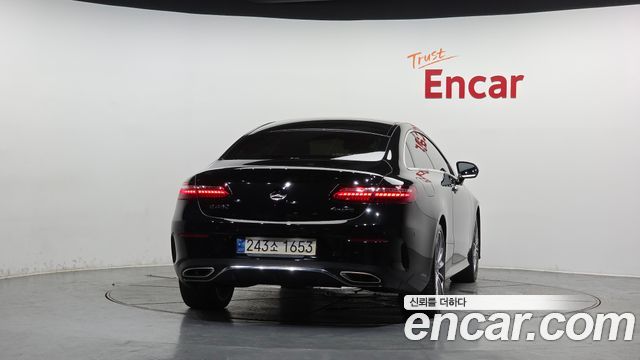 Mercedes-Benz E-Class W213 E450 4MATIC Coupe - фото 3