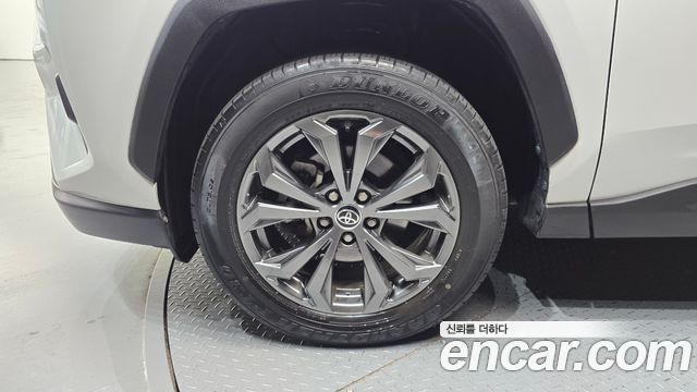 Toyota RAV4 5-го поколения 2.5 2WD Hybrid - фото 4