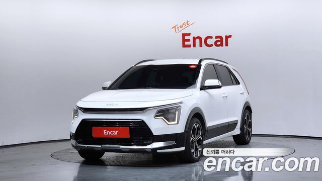 Kia Niro Совершенно новый Signature - фото 0