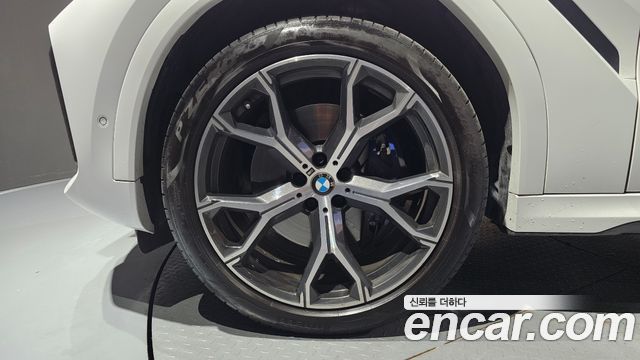 BMW X6 G06 xDrive30d M Sport - фото 4