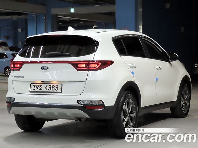 Kia Sportage Gasoline Luxury - фото 3