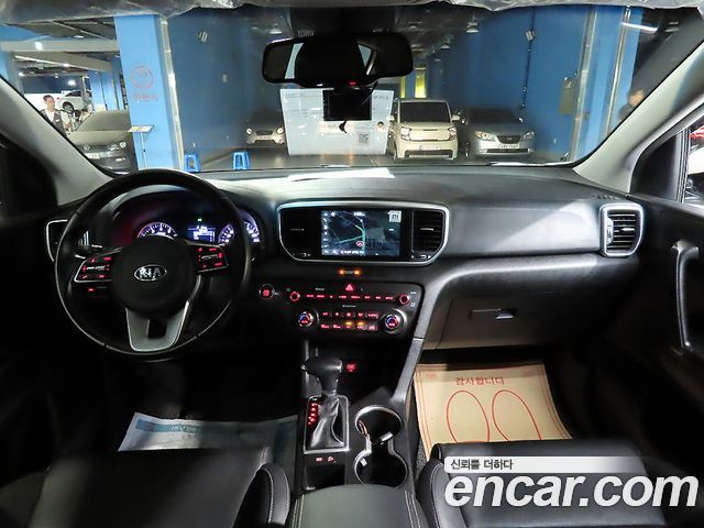 Kia Sportage Gasoline Luxury - фото 4