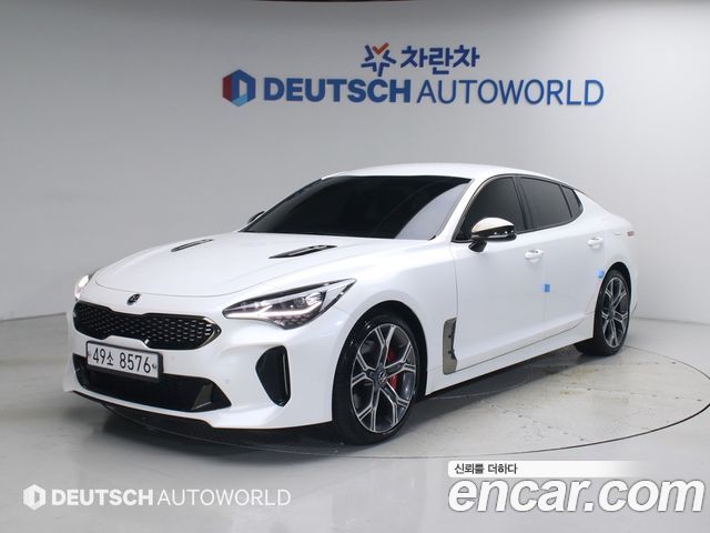 Kia Stinger 2.0 Turbo 2WD Platinum - фото 0