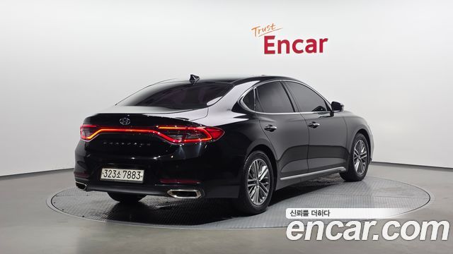 Hyundai Grandeur IG 3.0 LPi Modern (Rental Car) - фото 1