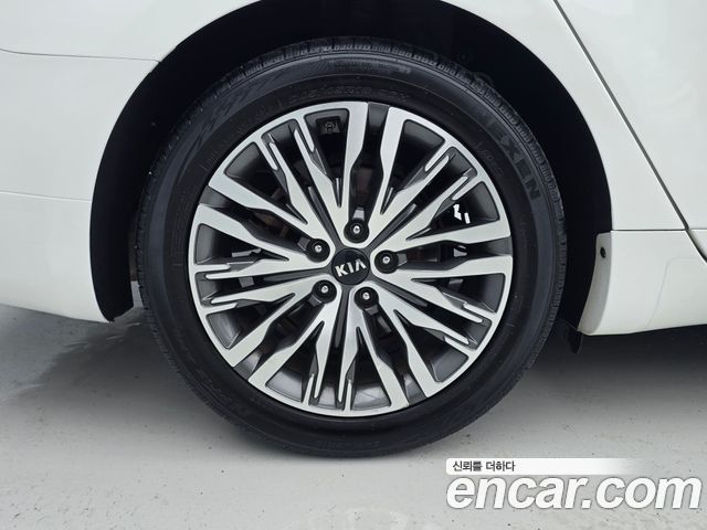 Kia K7 Premier 3.0 LPI Trendy(Rented Car) - фото 4